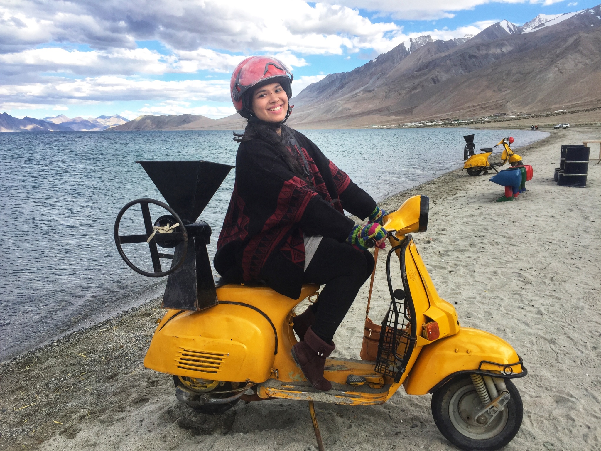 3 Idiots shooting Pangong lake