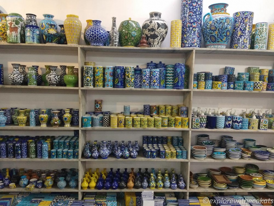 Blue-pottery-shopping-Jaipur