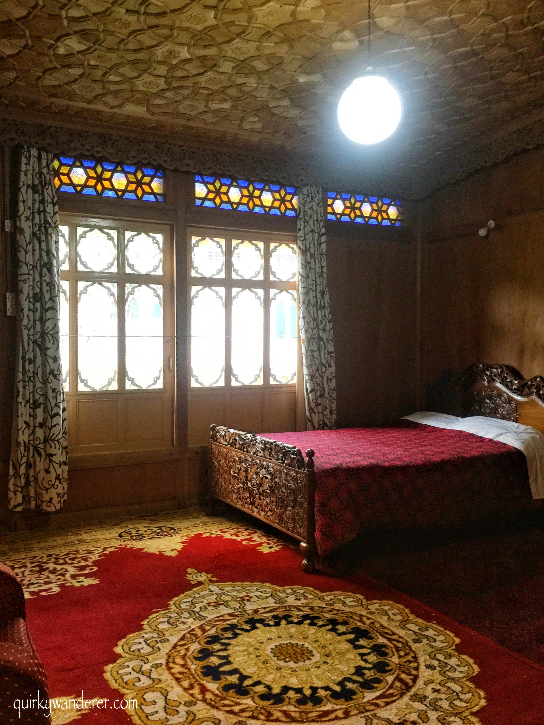 Best places to stay in Srinagar