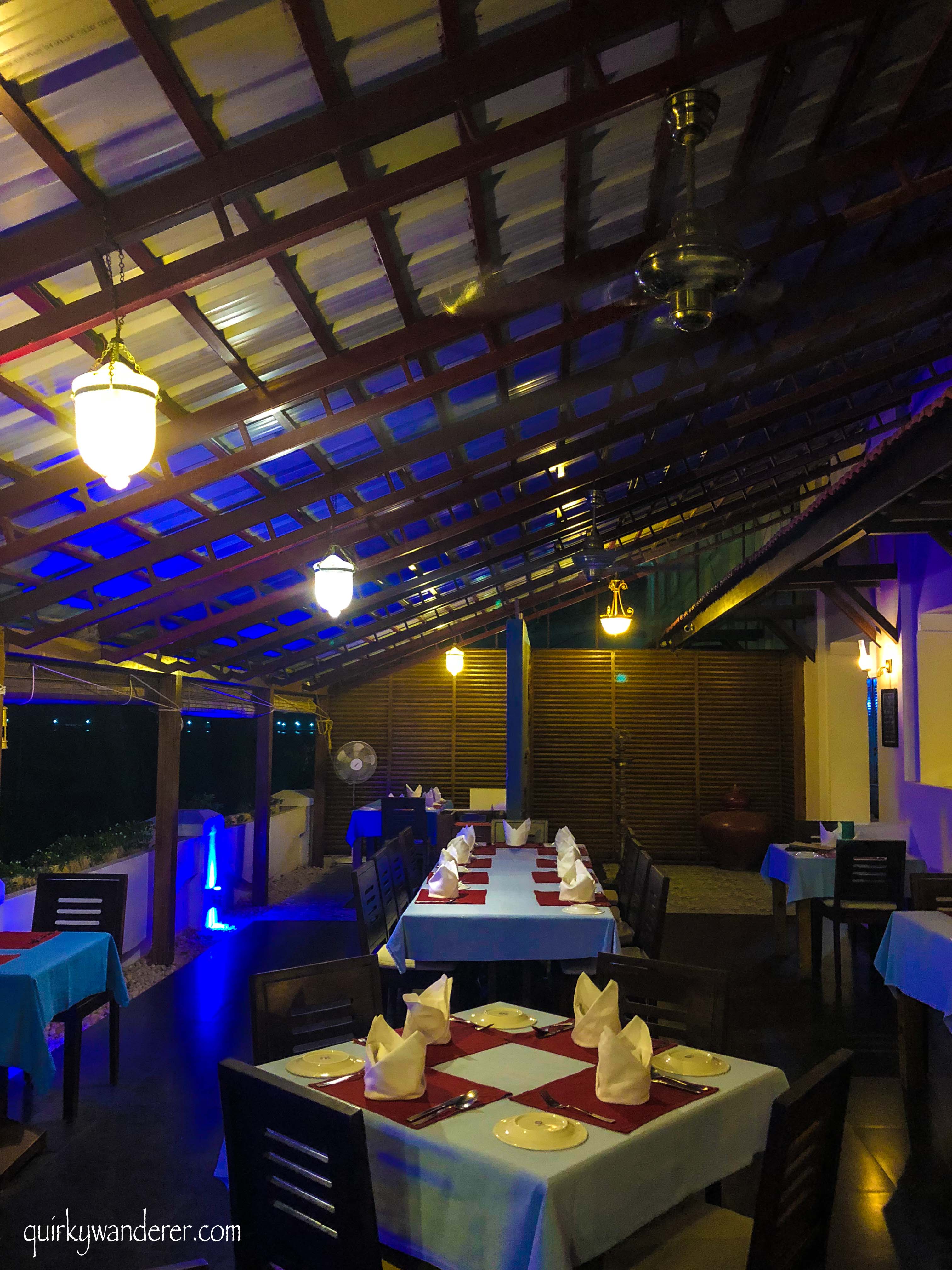 Sea side restaurants in Kochi